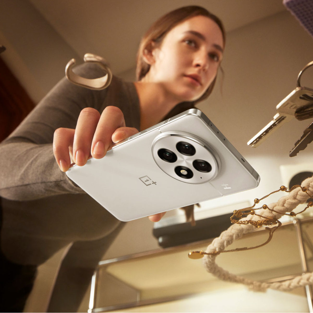 (Open Box) OnePlus 13 512GB - Arctic Dawn